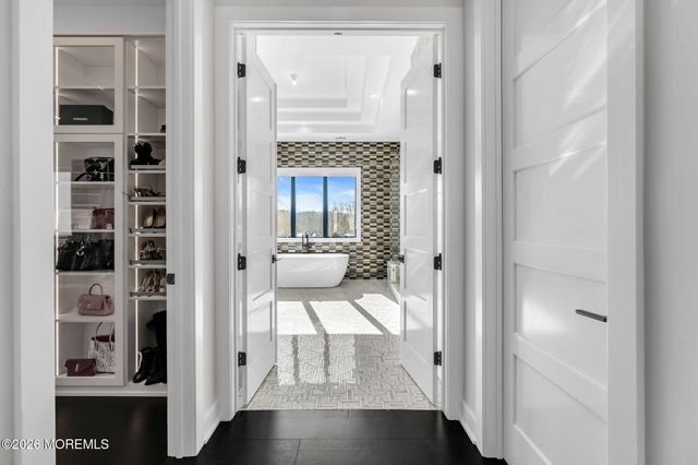 30 Winchester Lane, Holmdel, NJ 07733