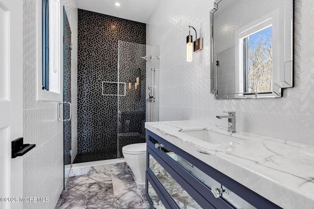 30 Winchester Lane, Holmdel, NJ 07733