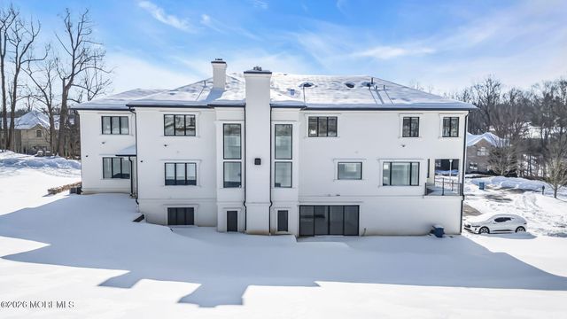 30 Winchester Lane, Holmdel, NJ 07733