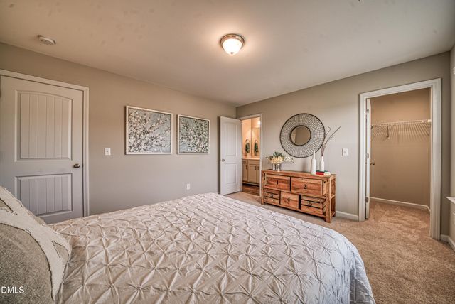 320 Ember Street, Zebulon, NC 27597