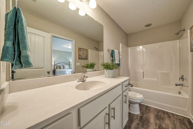 320 Ember Street, Zebulon, NC 27597