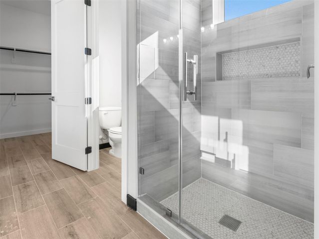 209 Silverleaf Road, Sweeny, TX 77480