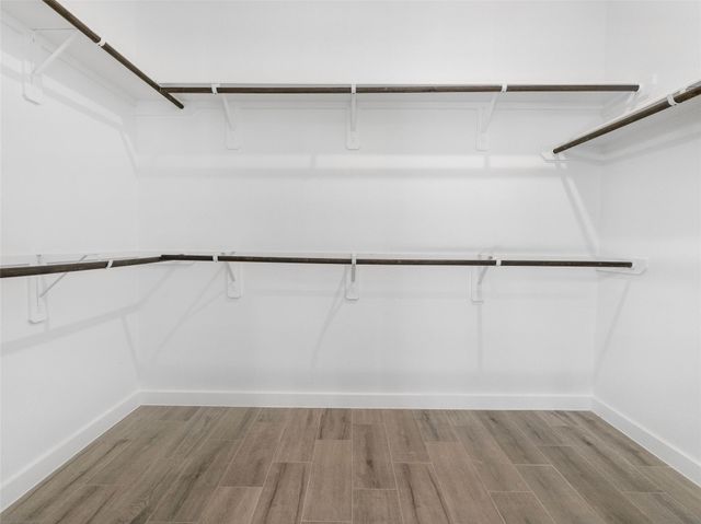 209 Silverleaf Road, Sweeny, TX 77480