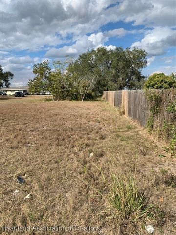 215 Tulane Drive, Avon Park, FL 33825