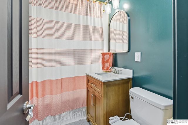 2604 Jackson Street, Bellevue, NE 68005