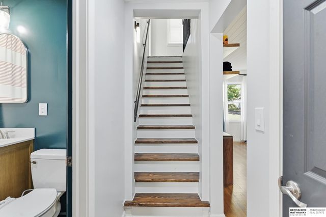 2604 Jackson Street, Bellevue, NE 68005