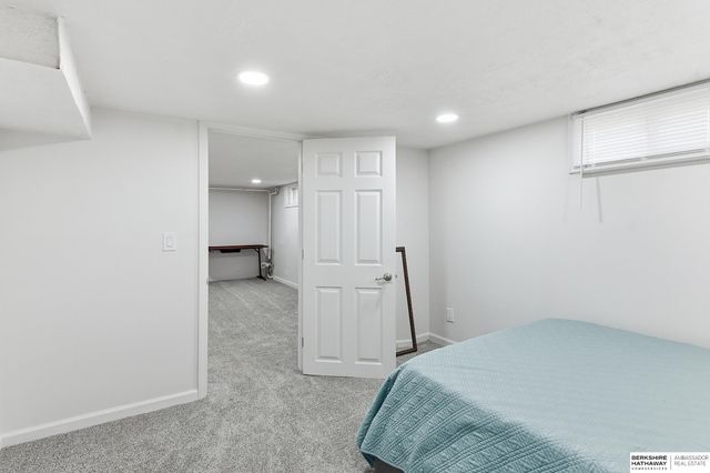 2604 Jackson Street, Bellevue, NE 68005