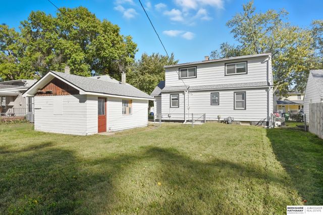 2604 Jackson Street, Bellevue, NE 68005