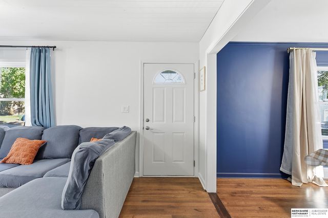 2604 Jackson Street, Bellevue, NE 68005