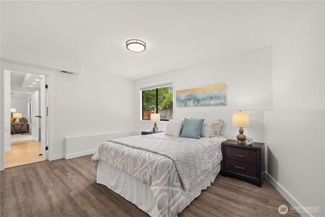 14821 104th Avenue NE, Bothell, WA 98011