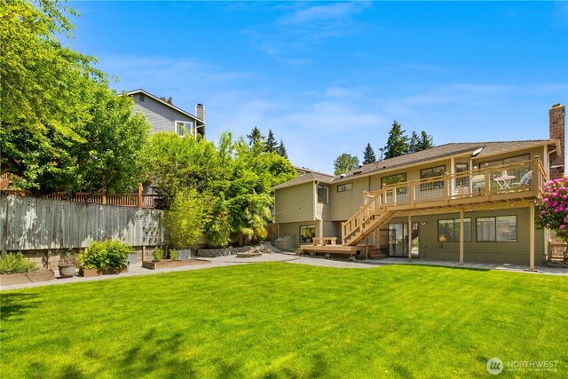 14821 104th Avenue NE, Bothell, WA 98011