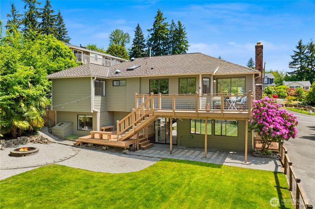 14821 104th Avenue NE, Bothell, WA 98011