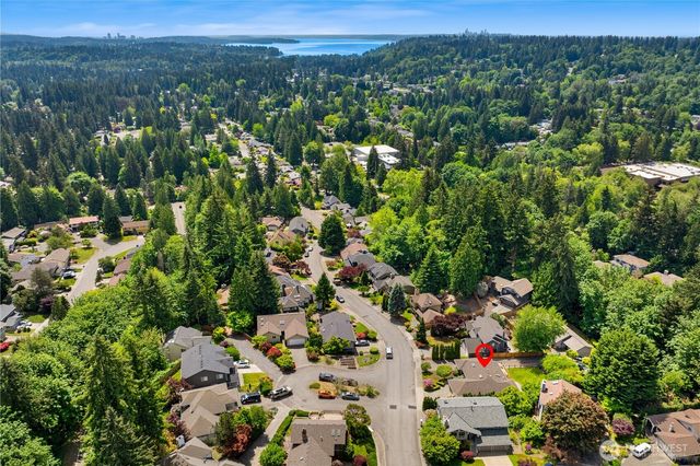 14821 104th Avenue NE, Bothell, WA 98011