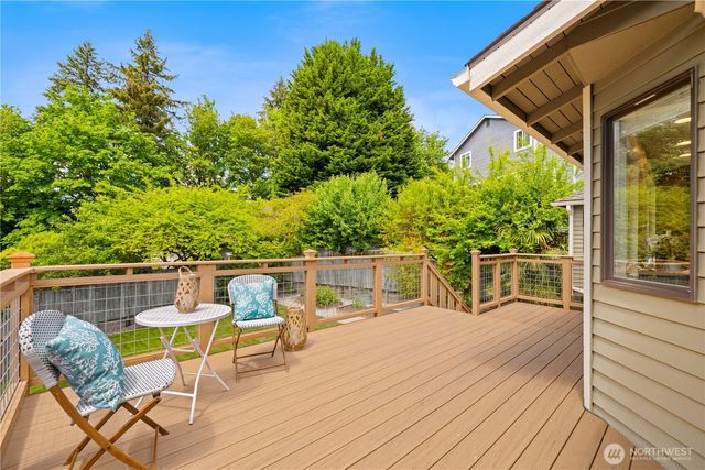 14821 104th Avenue NE, Bothell, WA 98011