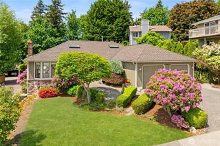 14821 104th Avenue NE, Bothell, WA 98011