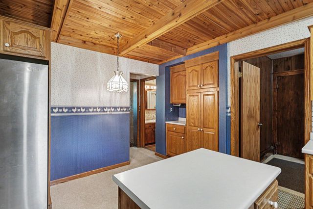 8596 S 36th Street S, Scotts, MI 49088