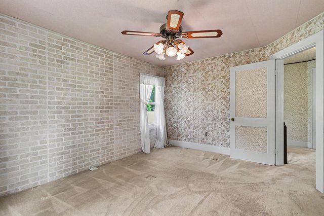 8596 S 36th Street S, Scotts, MI 49088