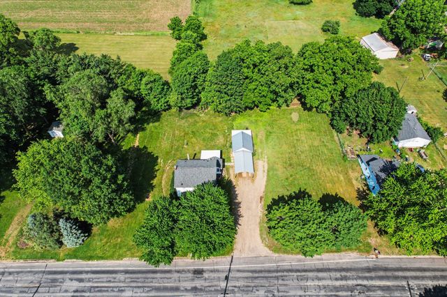 8596 S 36th Street S, Scotts, MI 49088
