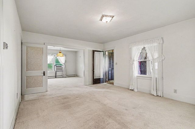 8596 S 36th Street S, Scotts, MI 49088