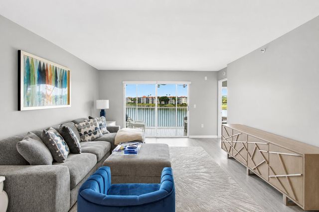 14112 Huntington Pointe Drive 210, Delray Beach, FL 33484