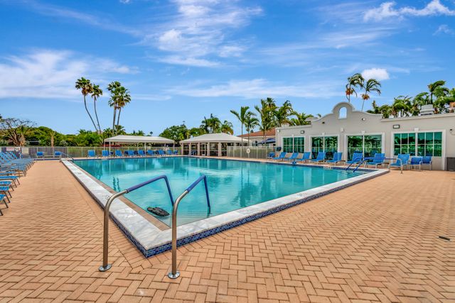 14112 Huntington Pointe Drive 210, Delray Beach, FL 33484