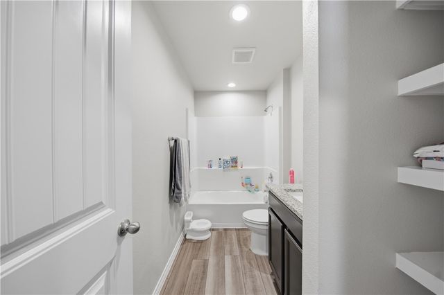 7710 Bronco Buster Dr, Corpus Christi, TX 78414