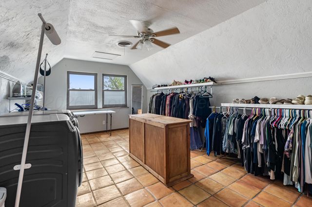 907 BROADMOOR Street, Amarillo, TX 79106