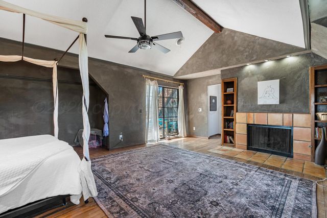 907 BROADMOOR Street, Amarillo, TX 79106