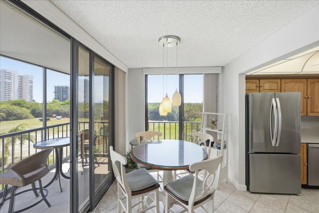 5059 N Hwy A1a 401, Hutchinson Island, FL 34949