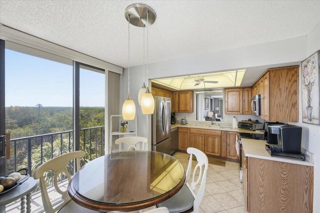 5059 N Hwy A1a 401, Hutchinson Island, FL 34949