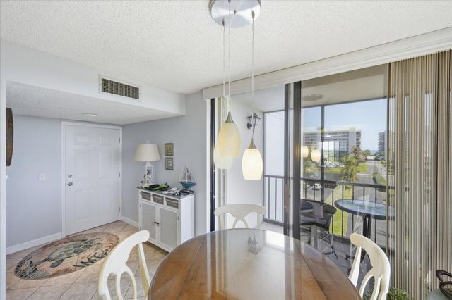 5059 N Hwy A1a 401, Hutchinson Island, FL 34949