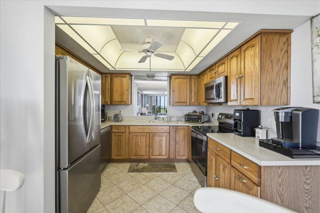 5059 N Hwy A1a 401, Hutchinson Island, FL 34949