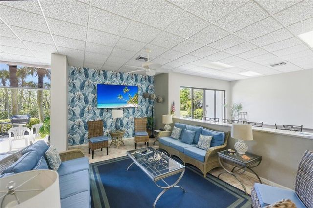 5059 N Hwy A1a 401, Hutchinson Island, FL 34949