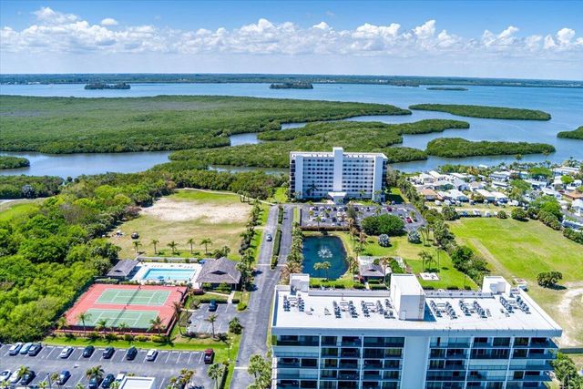 5059 N Hwy A1a 401, Hutchinson Island, FL 34949