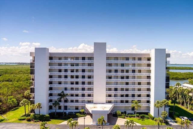 5059 N Hwy A1a 401, Hutchinson Island, FL 34949