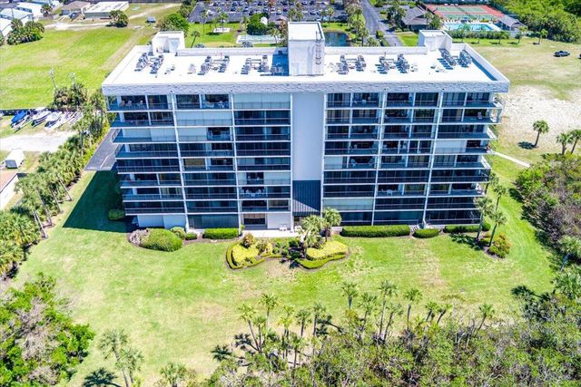 5059 N Hwy A1a 401, Hutchinson Island, FL 34949