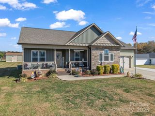2238 Mintew Circle, Lincolnton, NC 28092