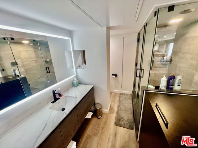 838 N Doheny Drive A1102, West Hollywood, CA 90069