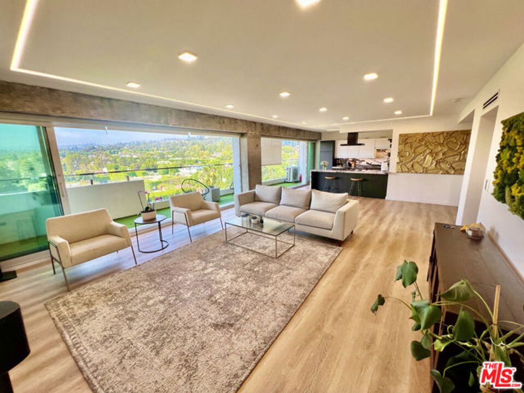 838 N Doheny Drive A1102, West Hollywood, CA 90069