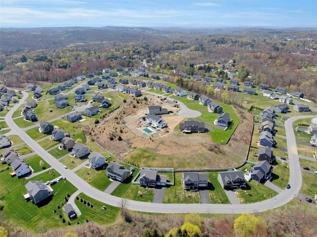 25 Dartmouth Drive, Poughkeepsie, NY 12603