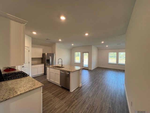 7759 Joe Lynn Trails, Denham Springs, LA 70726