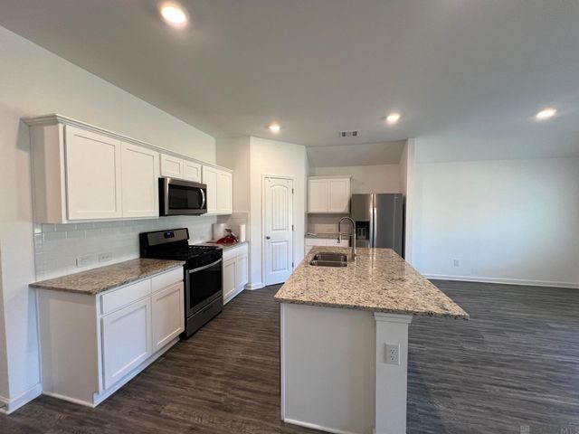 7759 Joe Lynn Trails, Denham Springs, LA 70726