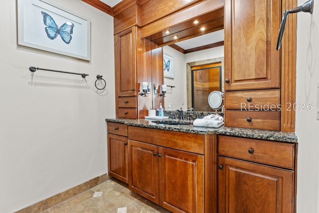 226 S Sea Pines Dr Apt 1594, Hilton Head Island, SC 29928