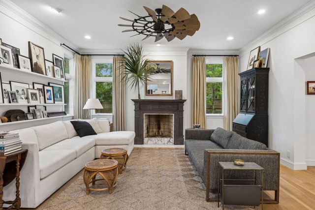 718 Royall Avenue, Mount Pleasant, SC 29464