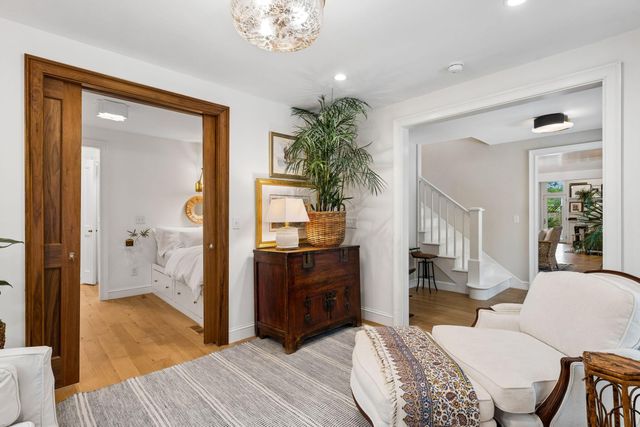 718 Royall Avenue, Mount Pleasant, SC 29464
