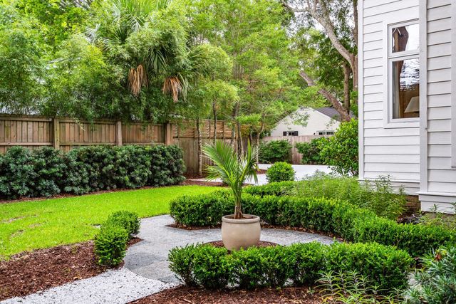 718 Royall Avenue, Mount Pleasant, SC 29464