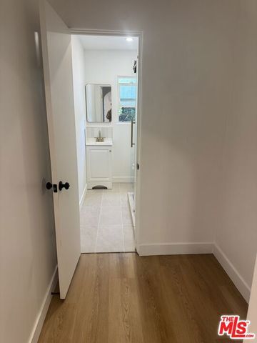 1254 N Orange Grove Avenue 3, Los Angeles, CA 90046