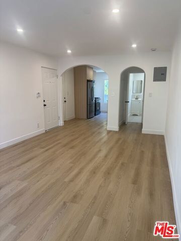 1254 N Orange Grove Avenue 3, Los Angeles, CA 90046