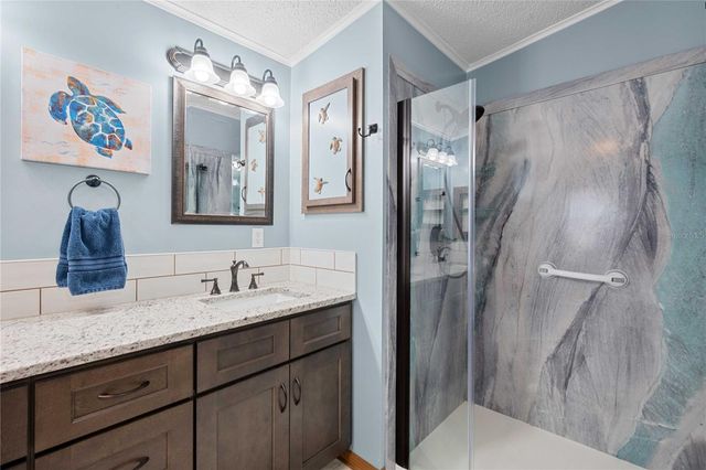 7039 SIESTA STREET, Zephyrhills, FL 33541