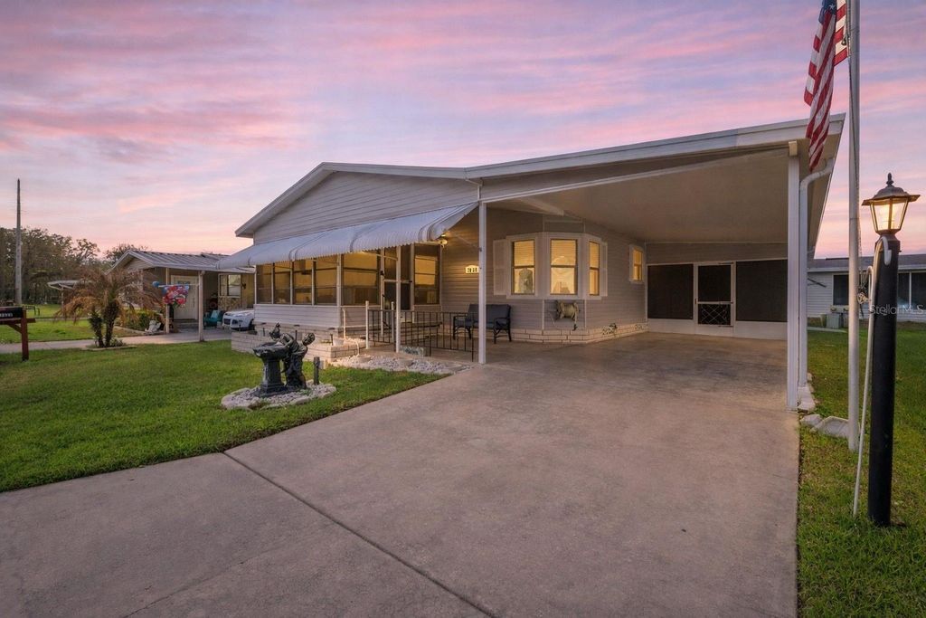 7039 SIESTA STREET, Zephyrhills, FL 33541